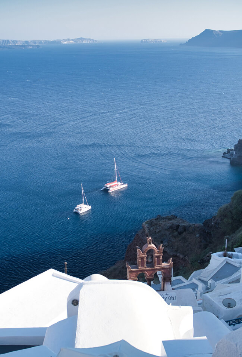 Luxury Yacht Charter Eastern Mediterranean Cyclades (4) | Phoenix Yacht Management